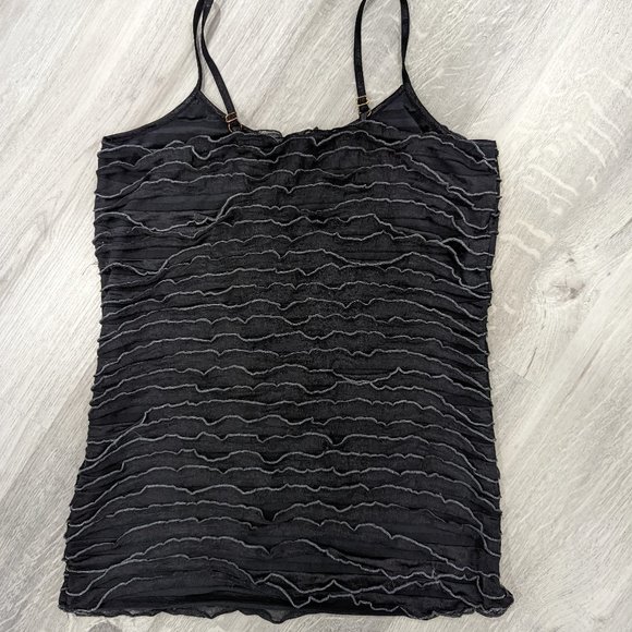 Vera Moda Unique Ruffle Tank - Picture 2 of 2